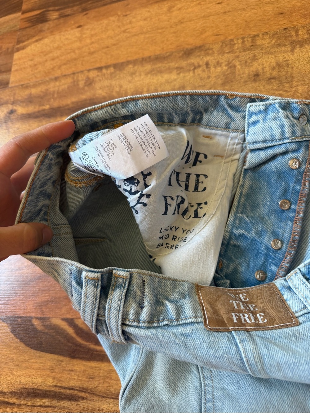 Free People We The Free Good Luck Mid-Rise Barrel Jeans - Picture 6 of 7